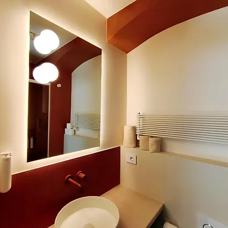 Casa Gio N82 *