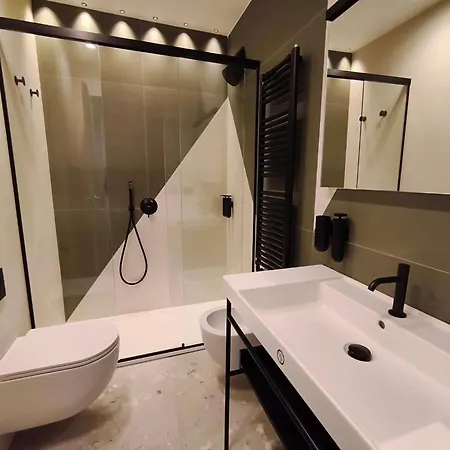 Casa Gio N82 Апартаменти Ла-Спеція